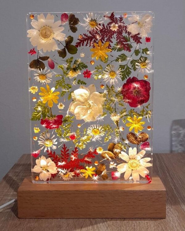 Resinarticrafts Floral Resin LED Lamp